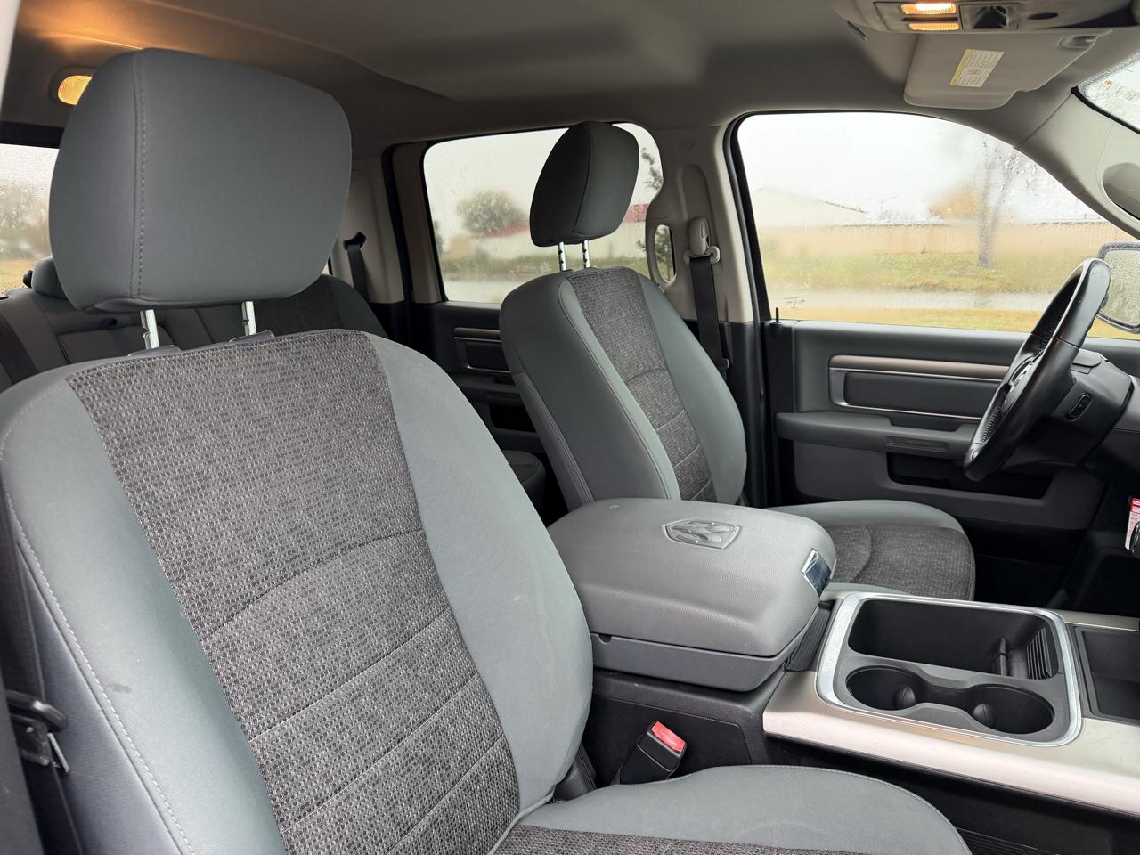 RAM 1500 SLT Crew Cab SWB 4WD 2018