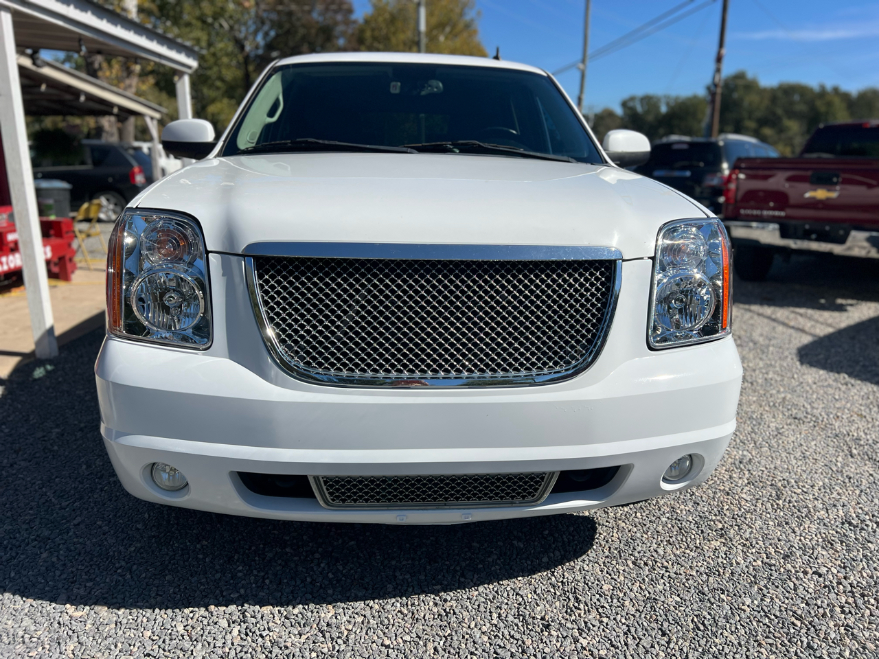 GMC Yukon AWD 4dr 1500 Denali 2011 GMC Yukon AWD 4dr 1500 Denali 2011