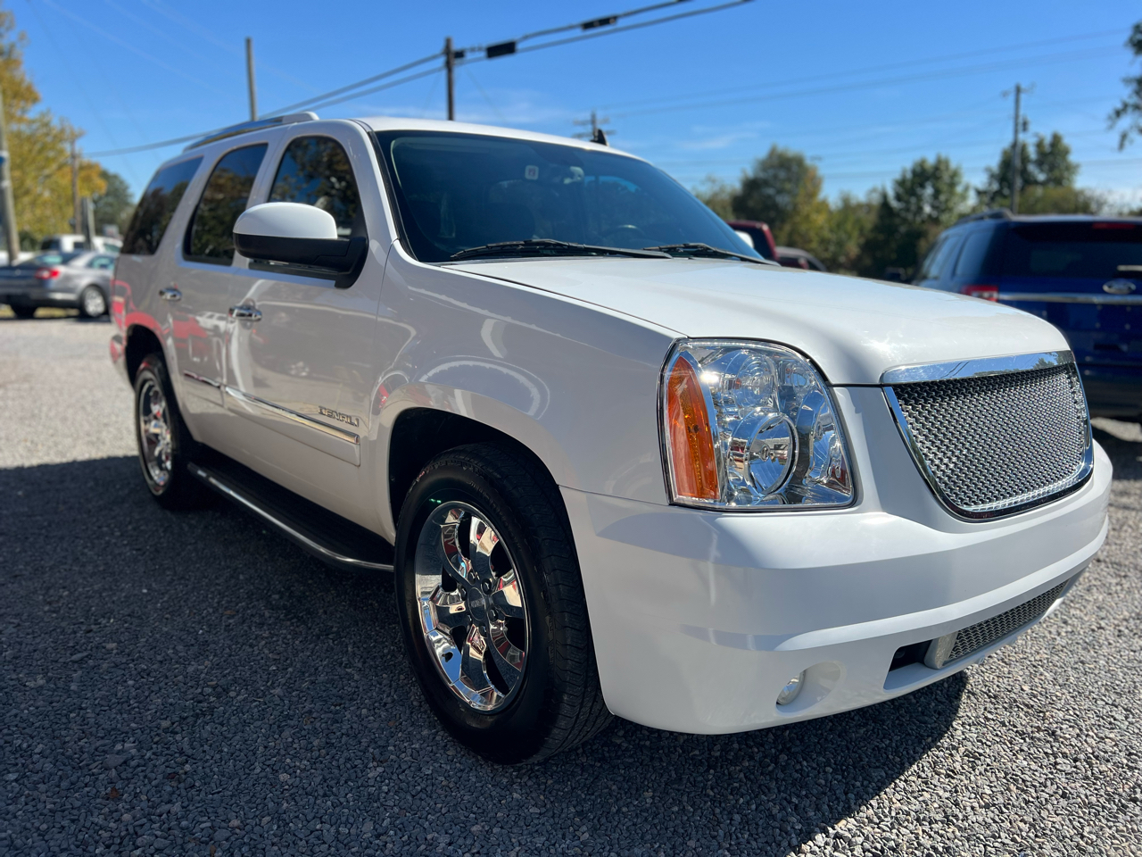 GMC Yukon AWD 4dr 1500 Denali 2011 GMC Yukon AWD 4dr 1500 Denali 2011