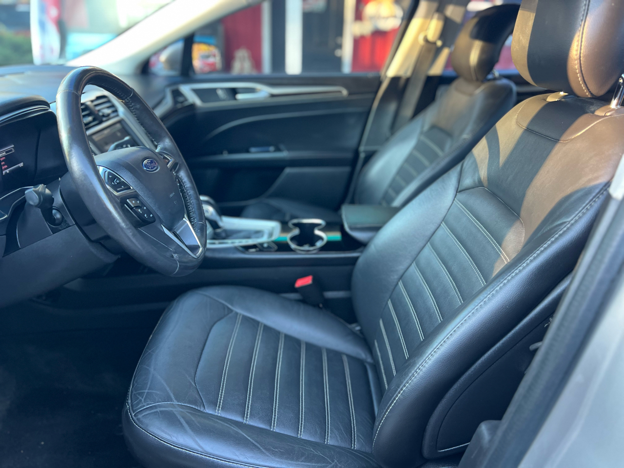 Ford Fusion 4dr Sdn SE FWD 2015 Ford Fusion 4dr Sdn SE FWD 2015