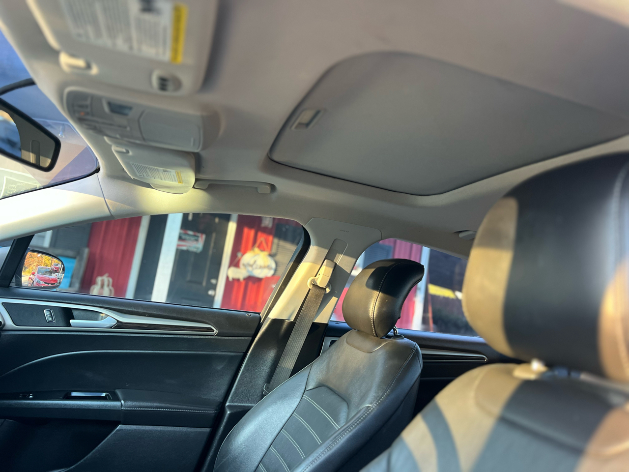 Ford Fusion 4dr Sdn SE FWD 2015 Ford Fusion 4dr Sdn SE FWD 2015