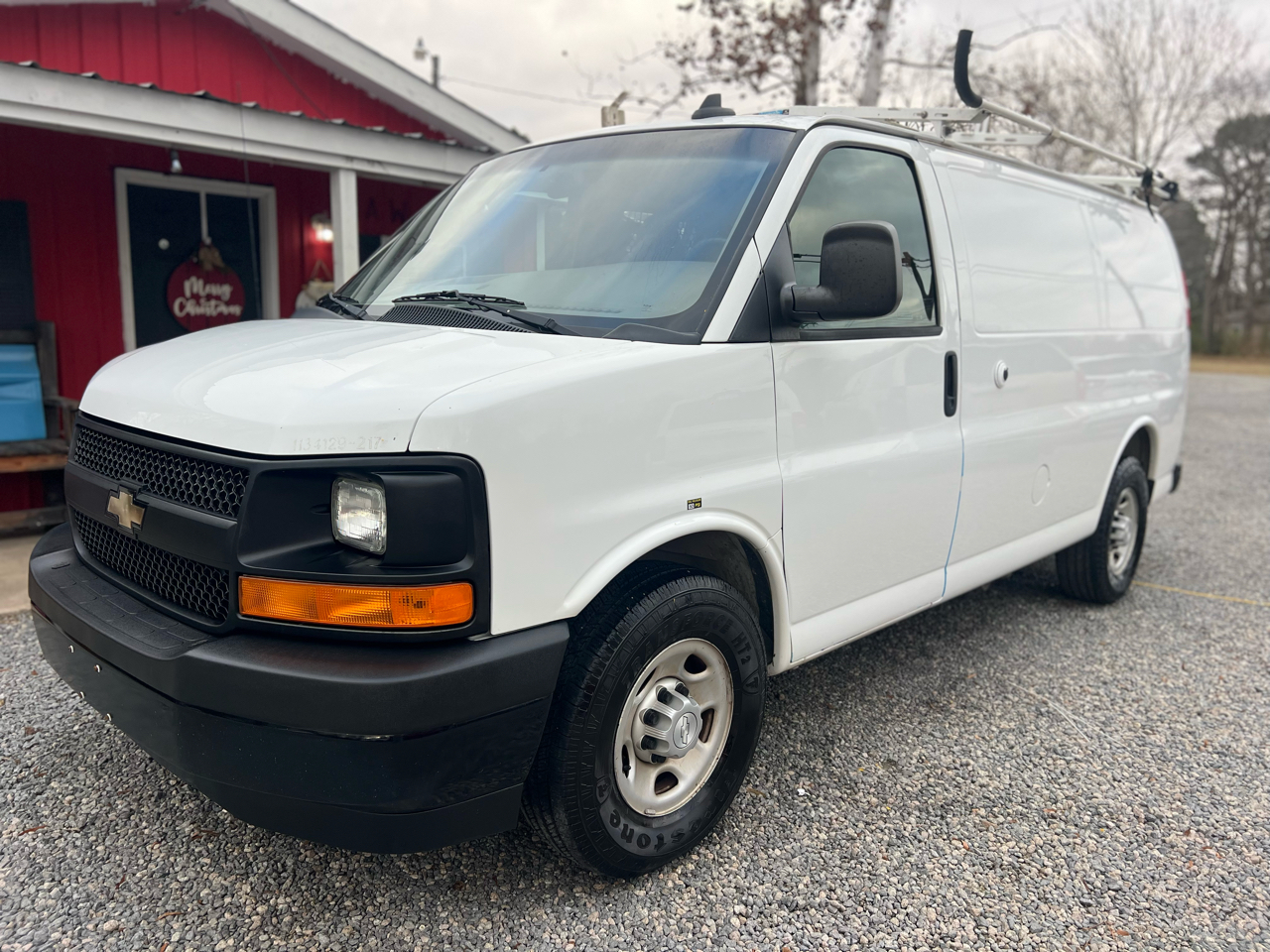 2017 Chevrolet Express Cargo Van RWD 2500 135"