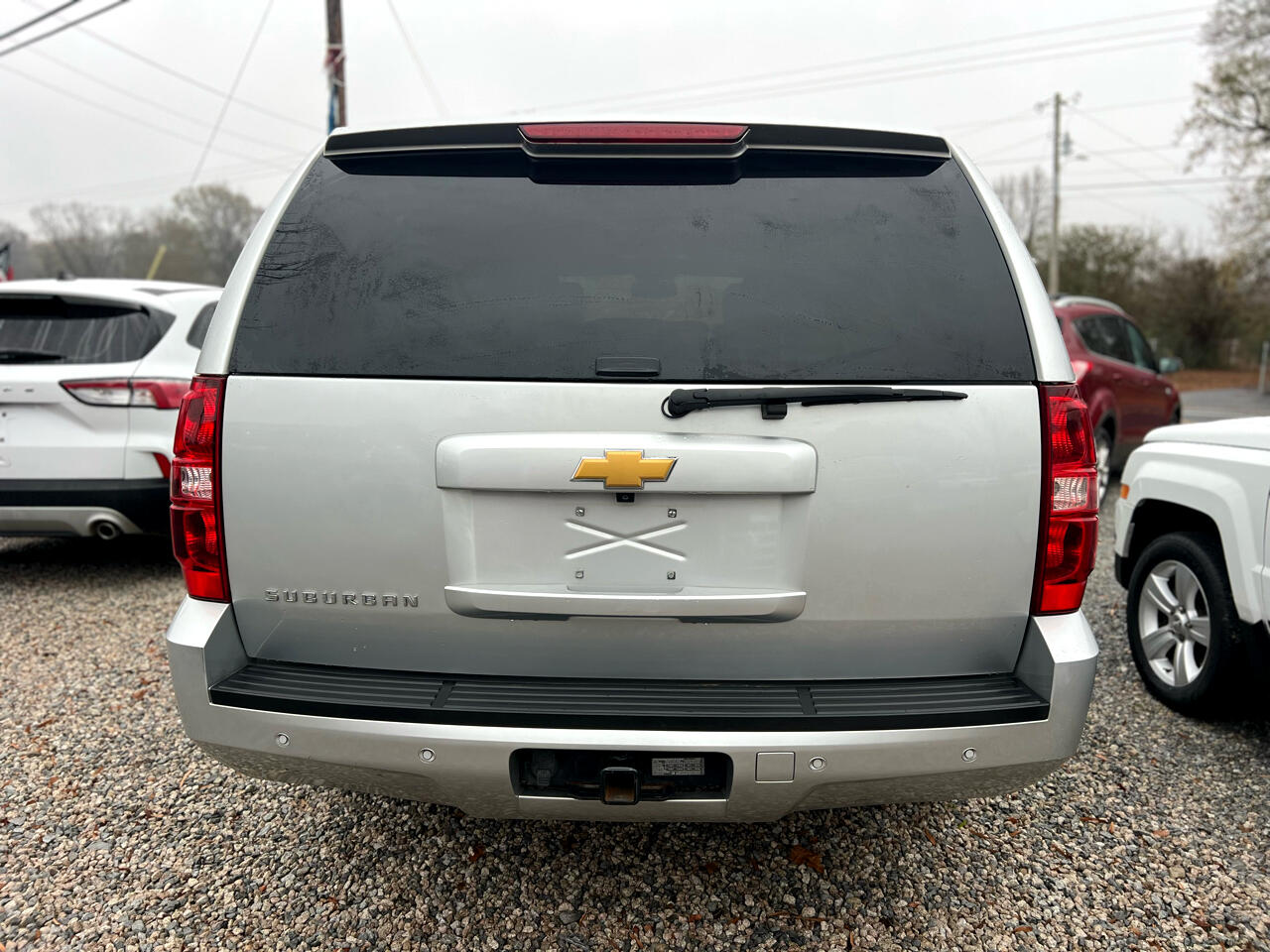 Chevrolet Suburban 2WD 4dr LT 2014