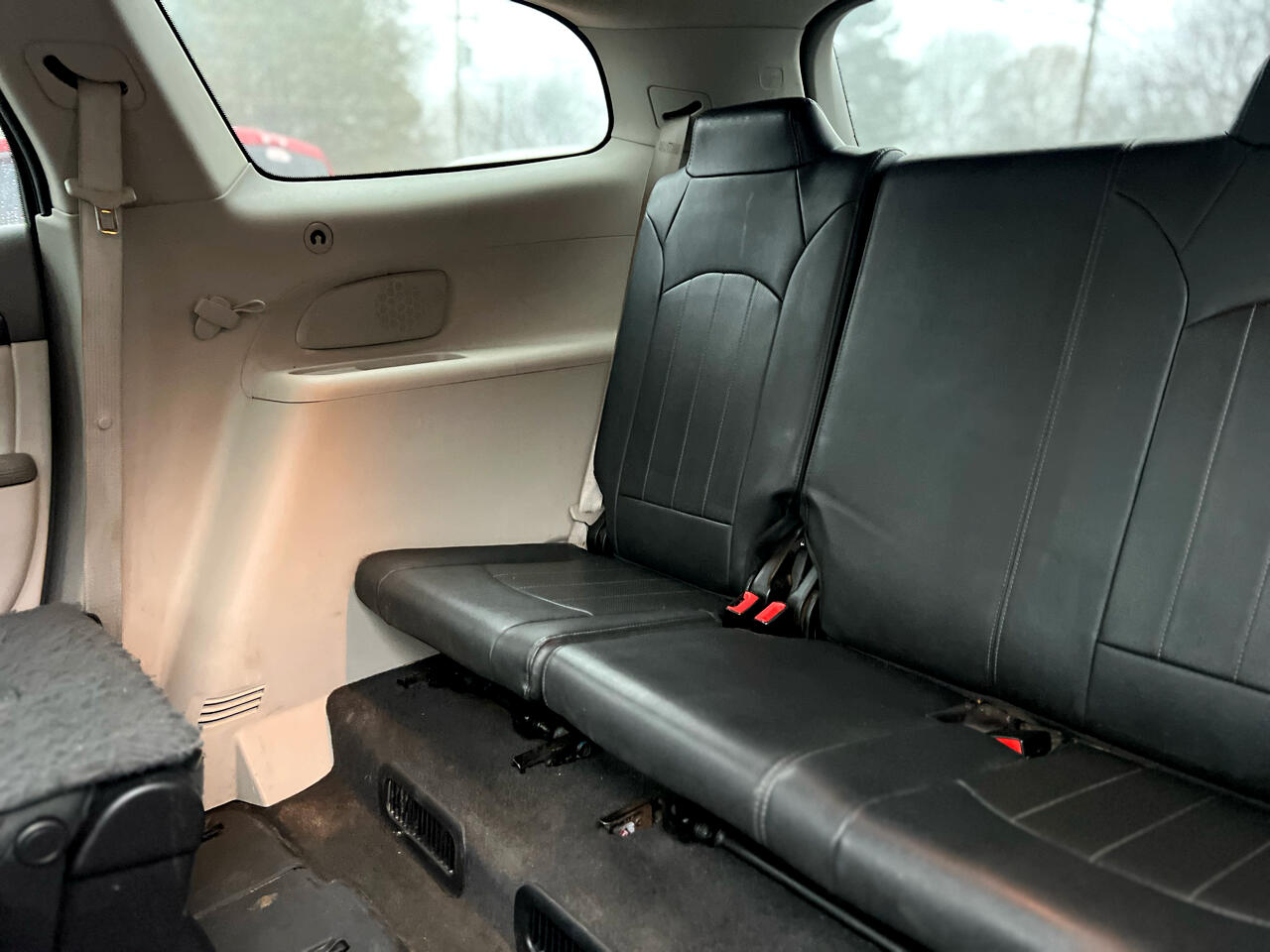 Buick Enclave FWD 4dr Leather 2015