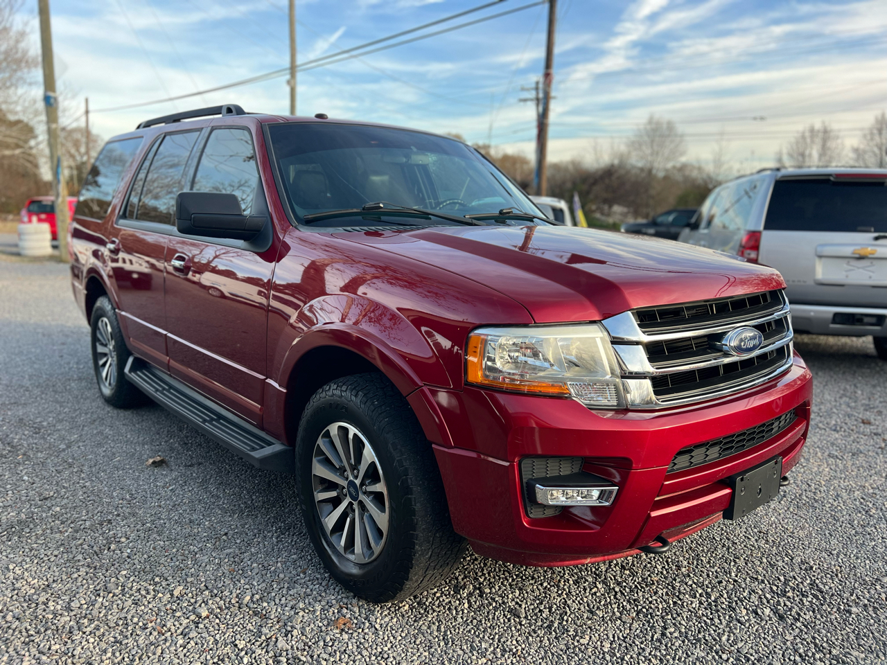 Ford Expedition 119" XLT 4WD 2017
