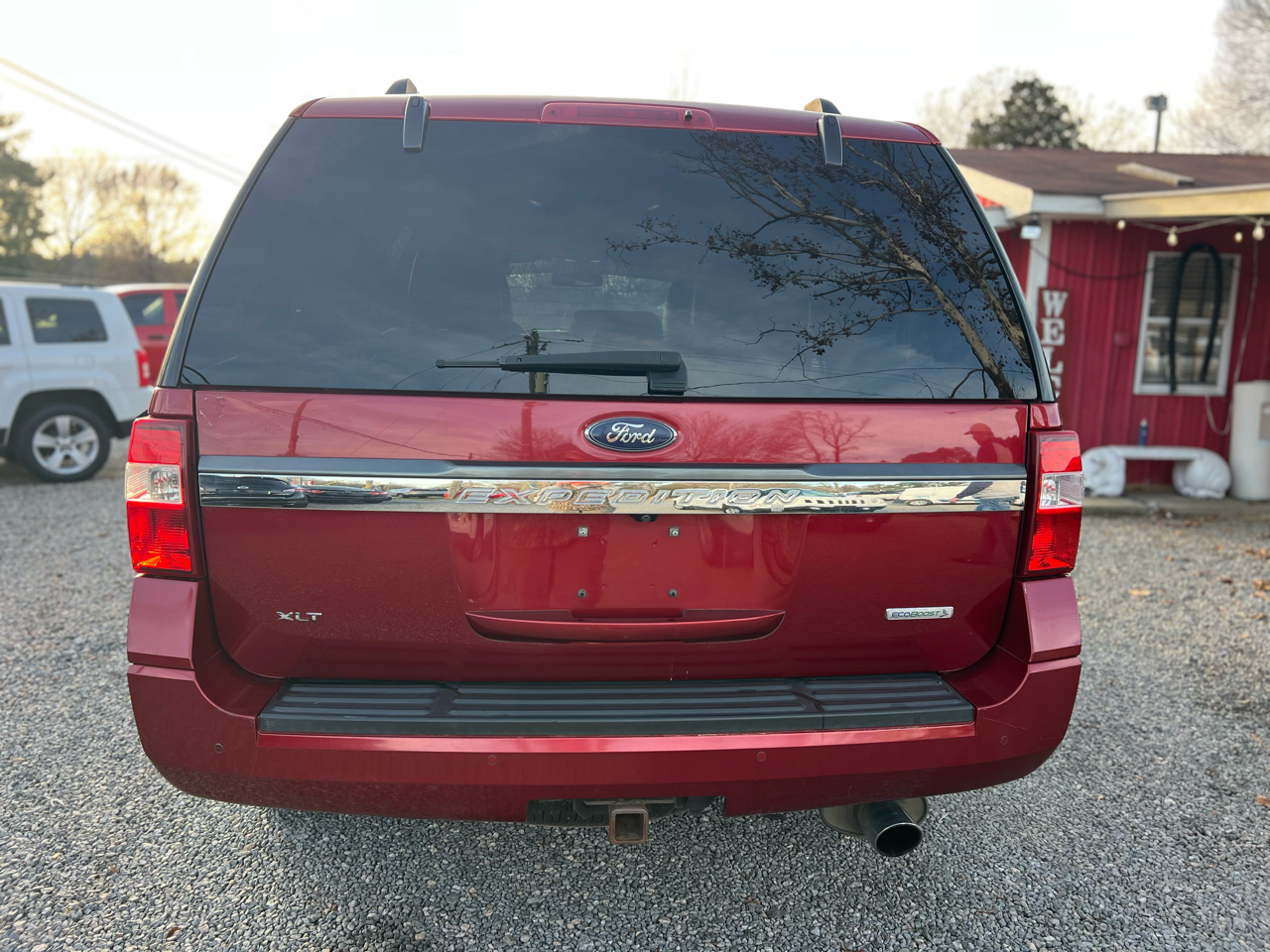 Ford Expedition 119" XLT 4WD 2017