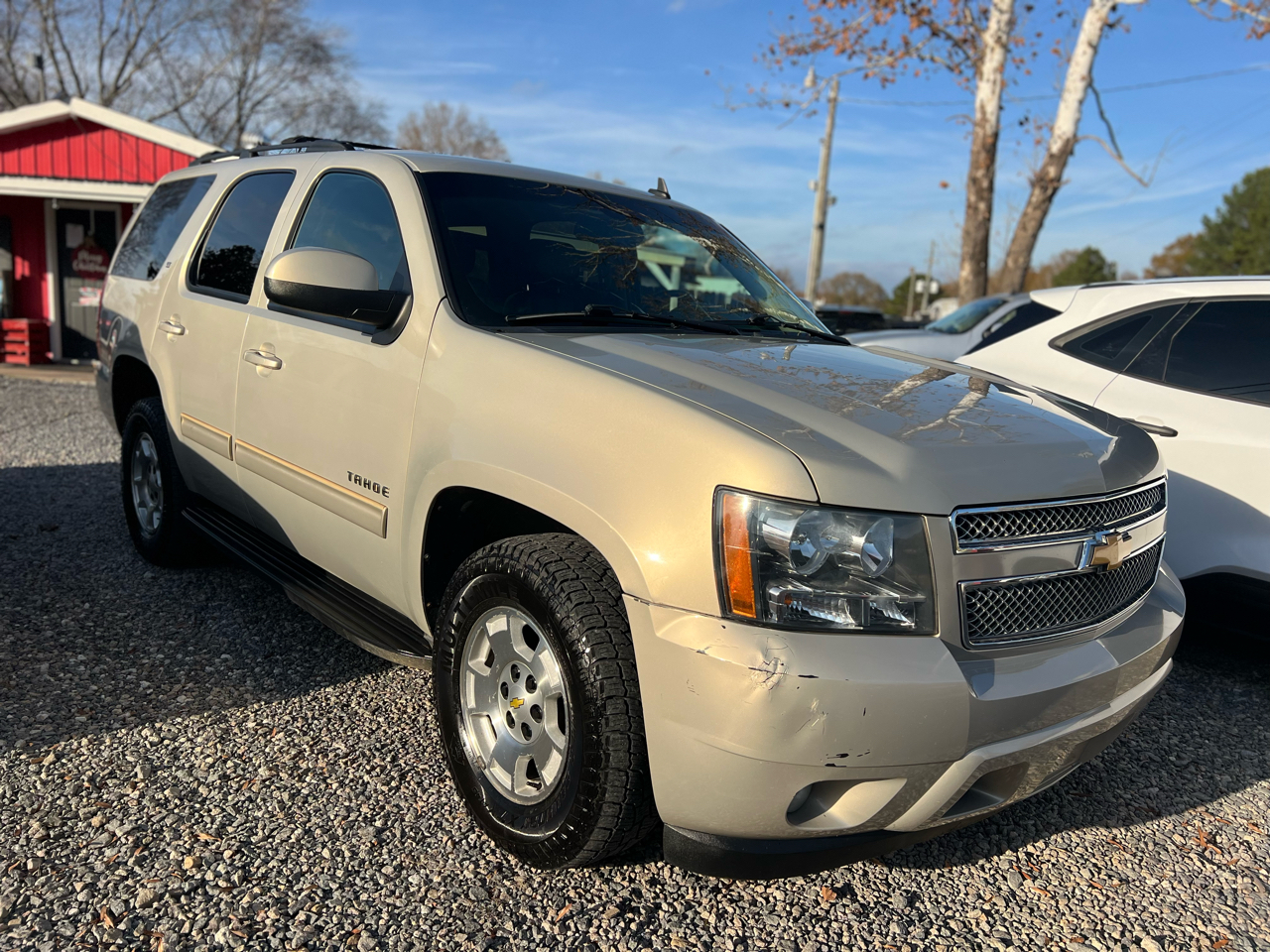 Chevrolet Tahoe 2WD 4dr 1500 LT 2012