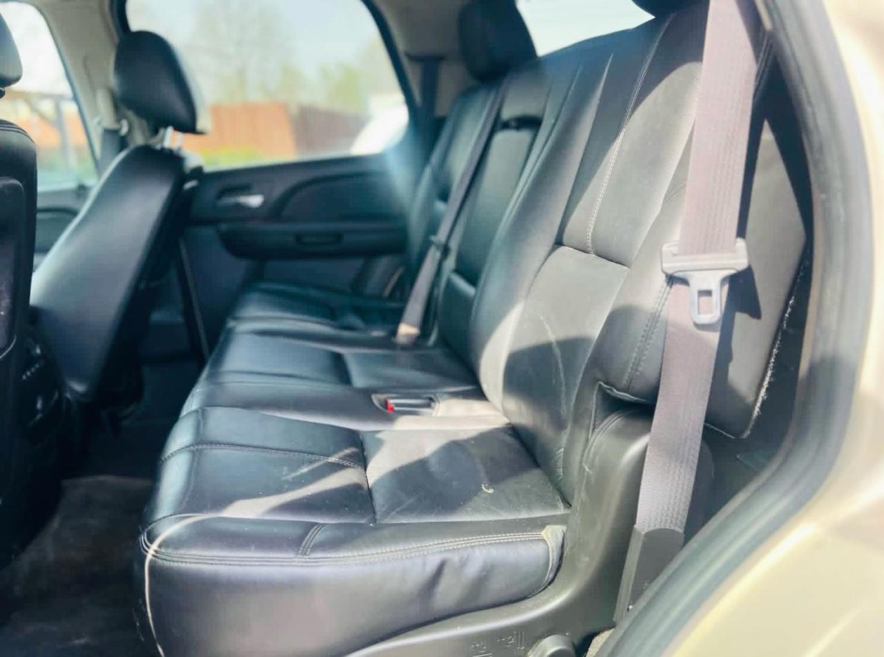 Chevrolet Tahoe 2WD 4dr 1500 LT 2012