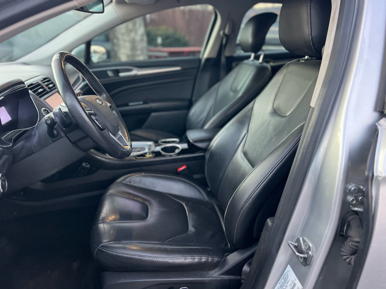 Ford Fusion 4dr Sdn Titanium FWD 2013