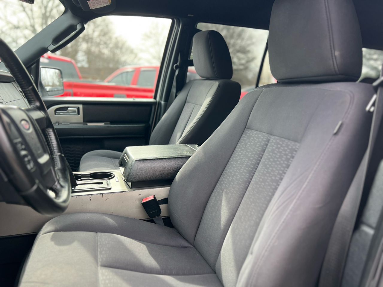 Ford Expedition 2WD 4dr King Ranch 2015