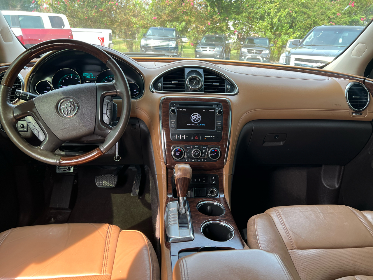 Buick Enclave FWD 4dr Leather 2015