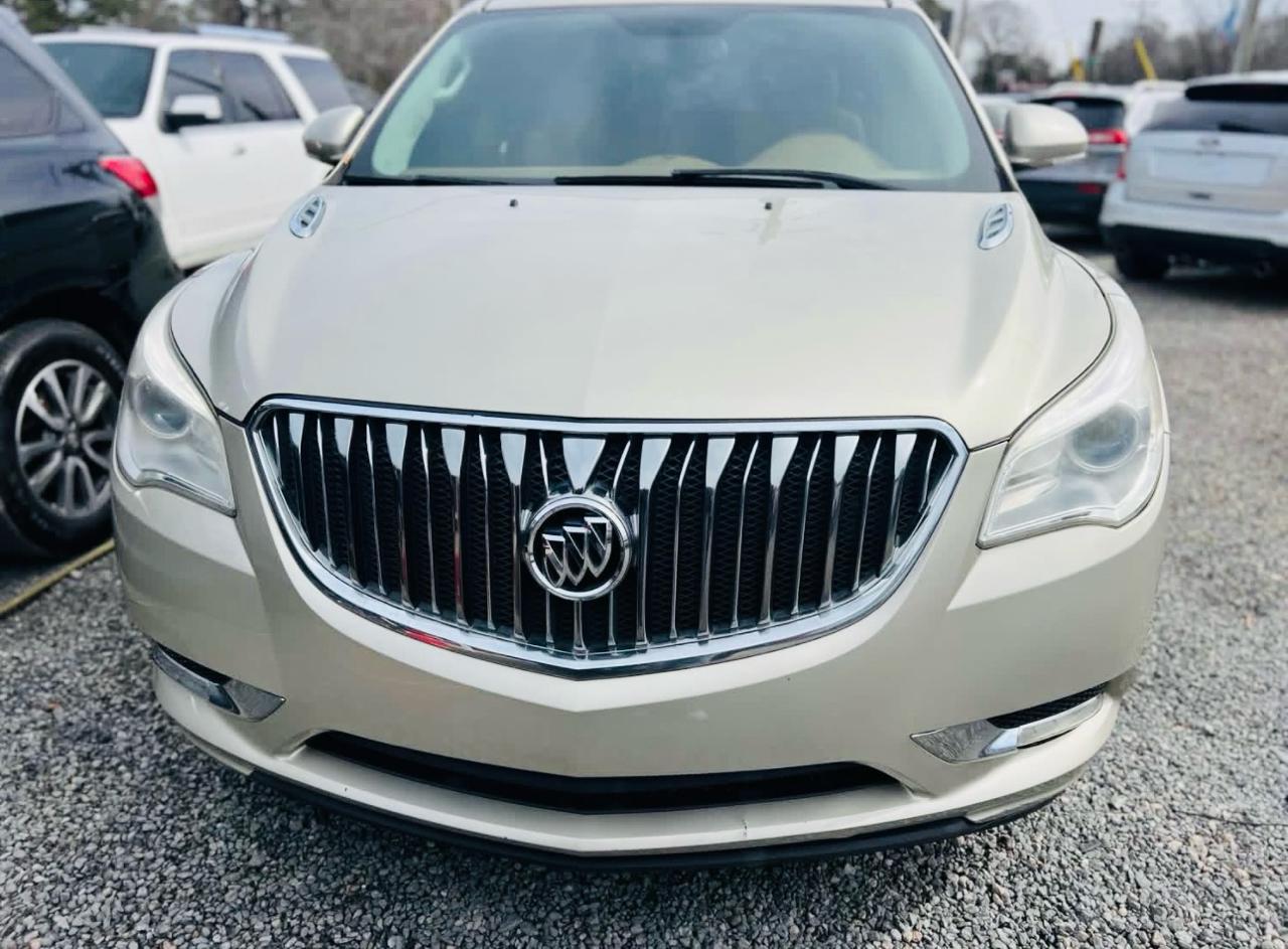 Buick Enclave FWD 4dr Leather 2015