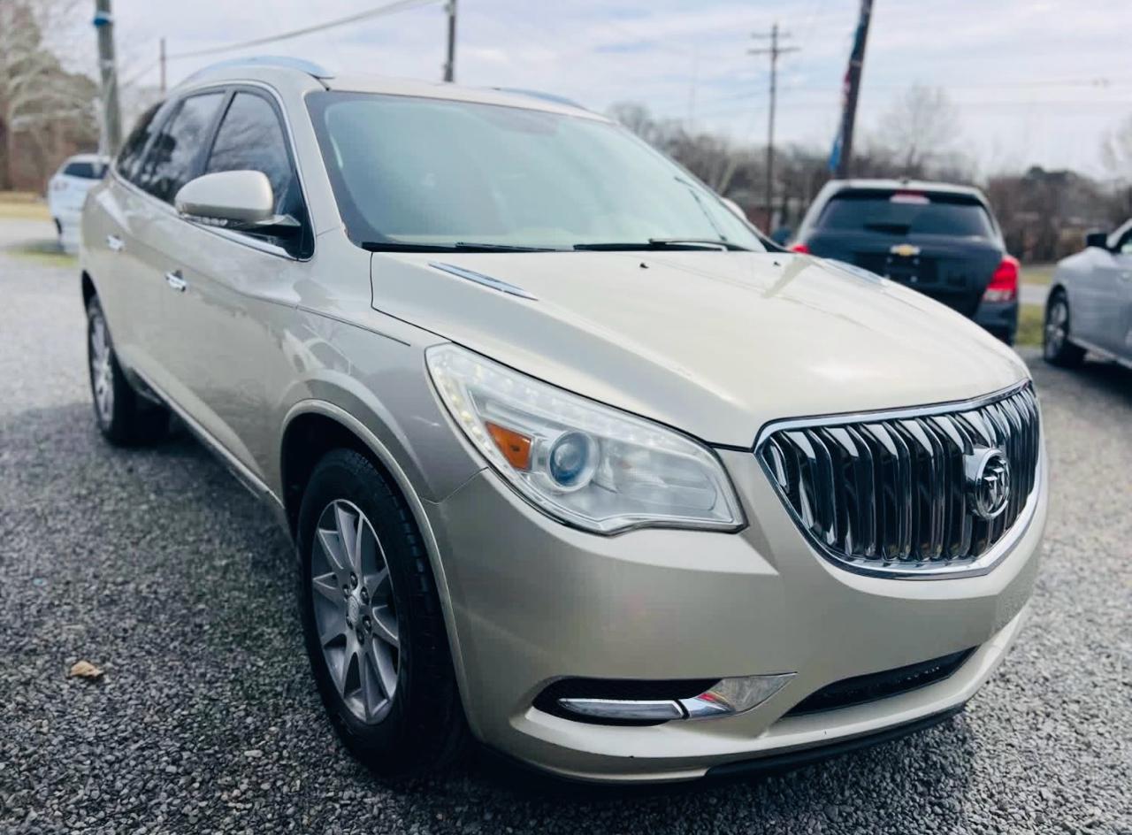 Buick Enclave FWD 4dr Leather 2015