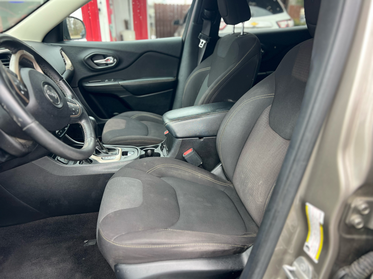 Jeep Cherokee Latitude FWD 2017