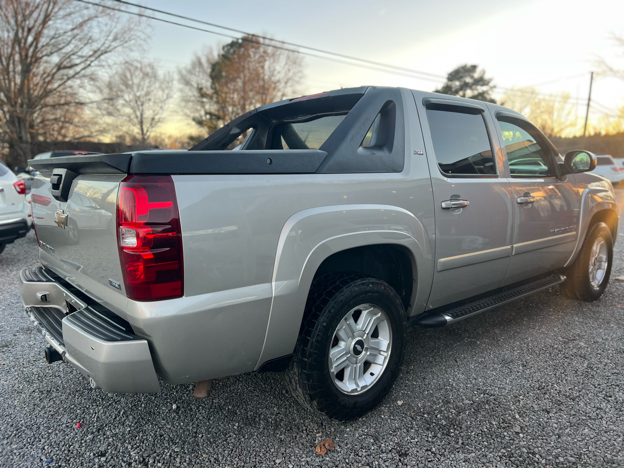 Chevrolet Avalanche 4WD Crew Cab 130" LT w/3LT 2007