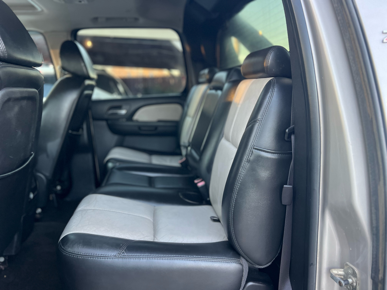 Chevrolet Avalanche 4WD Crew Cab 130" LT w/3LT 2007