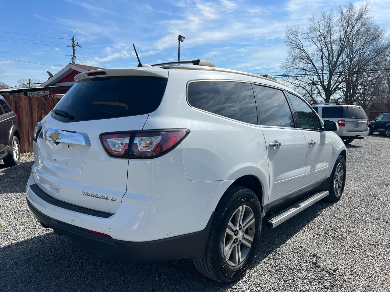 Chevrolet Traverse FWD 4dr LT w/2LT 2016