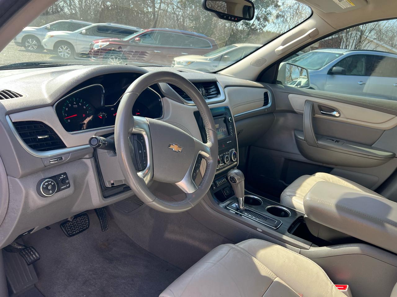 Chevrolet Traverse FWD 4dr LT w/2LT 2016