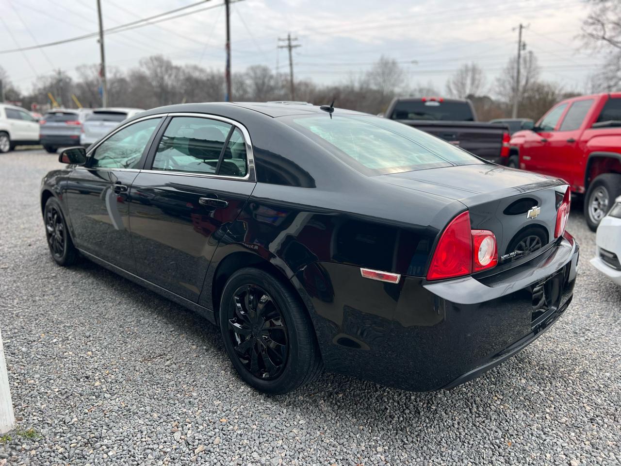 Chevrolet Malibu 4dr Sdn LS w/1LS 2011