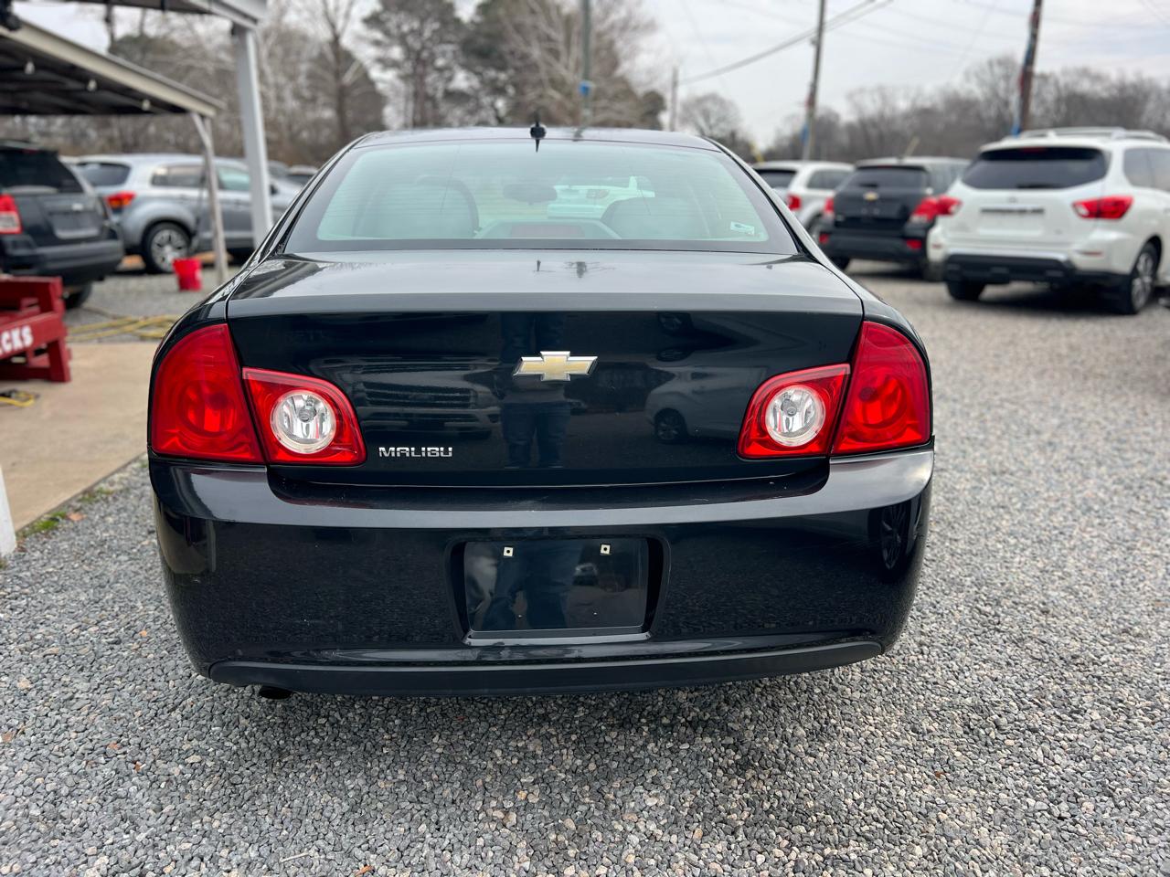 Chevrolet Malibu 4dr Sdn LS w/1LS 2011