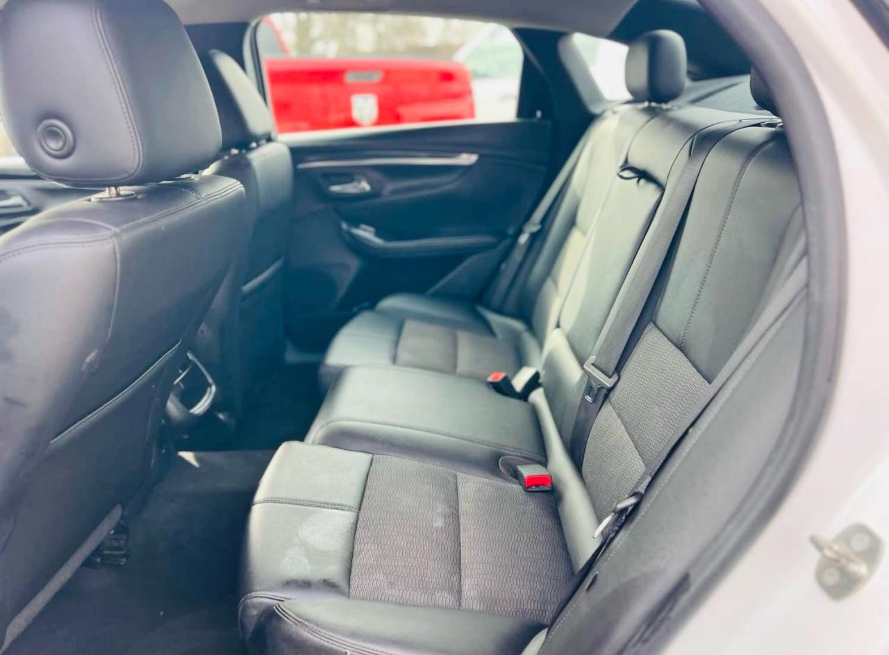 Chevrolet Impala 4dr Sdn LT w/1LT 2018