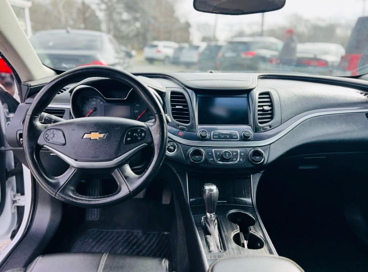 Chevrolet Impala 4dr Sdn LT w/1LT 2018