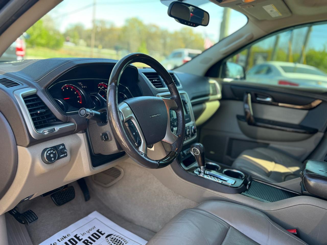 GMC Acadia FWD 4dr Denali 2013