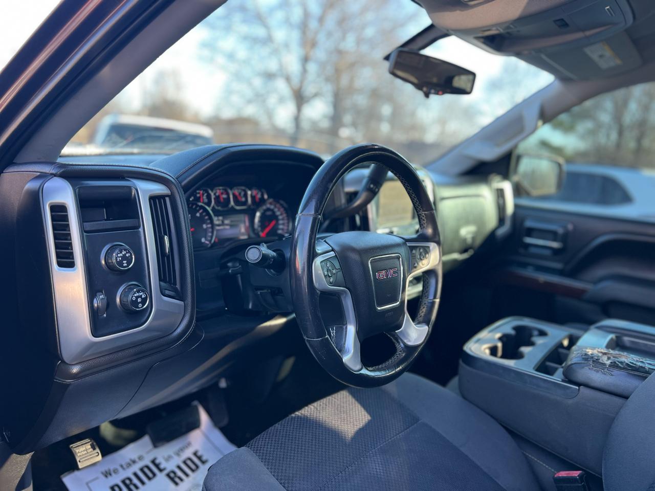 GMC Sierra 1500 4WD Crew Cab 143.5" SLE 2014