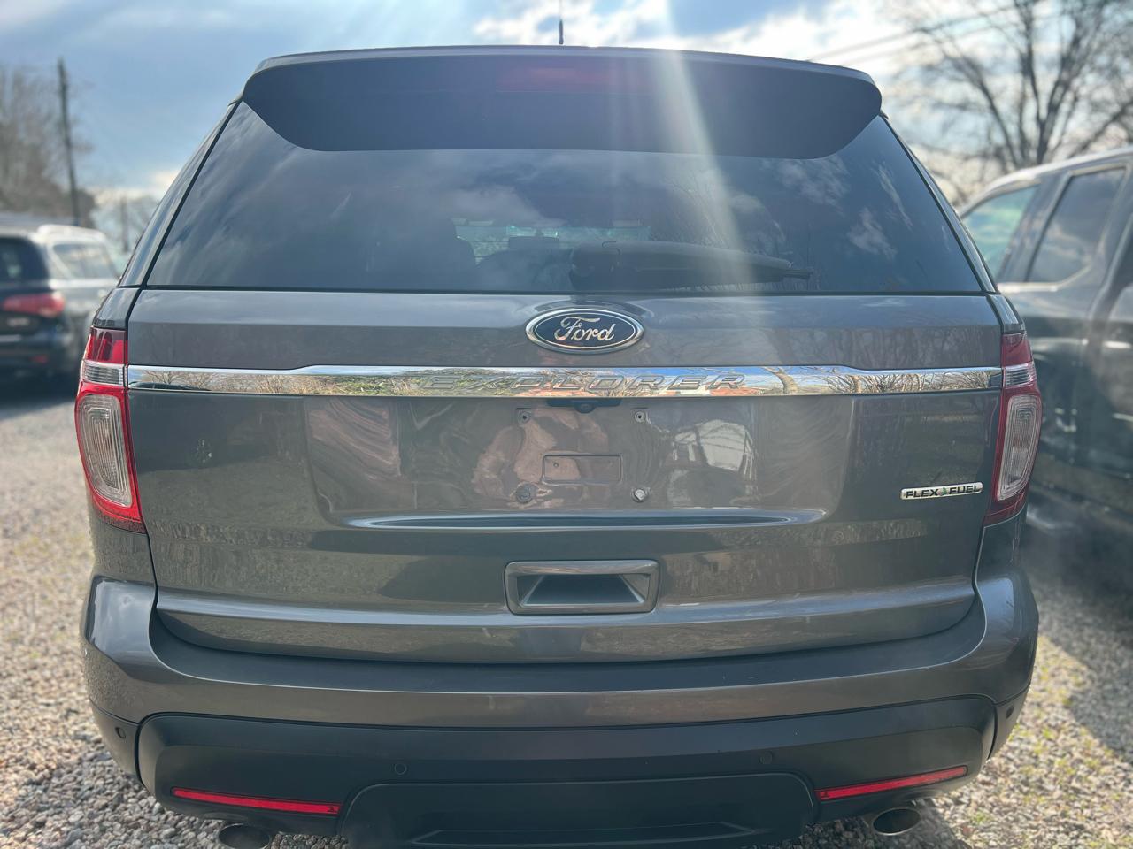 Ford Explorer FWD 4dr Limited 2013