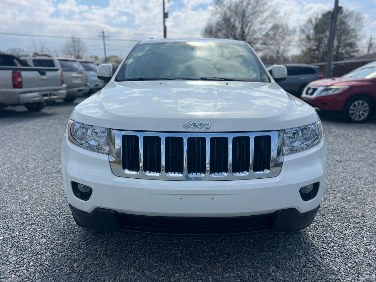 Jeep Grand Cherokee RWD 4dr Laredo 2011