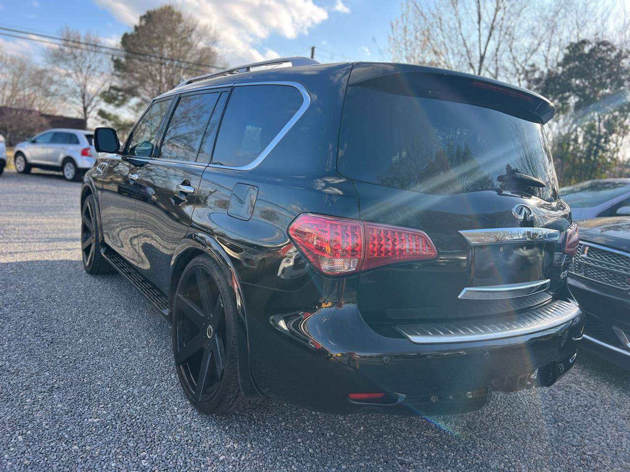 Infiniti QX80 4WD 4dr 2014