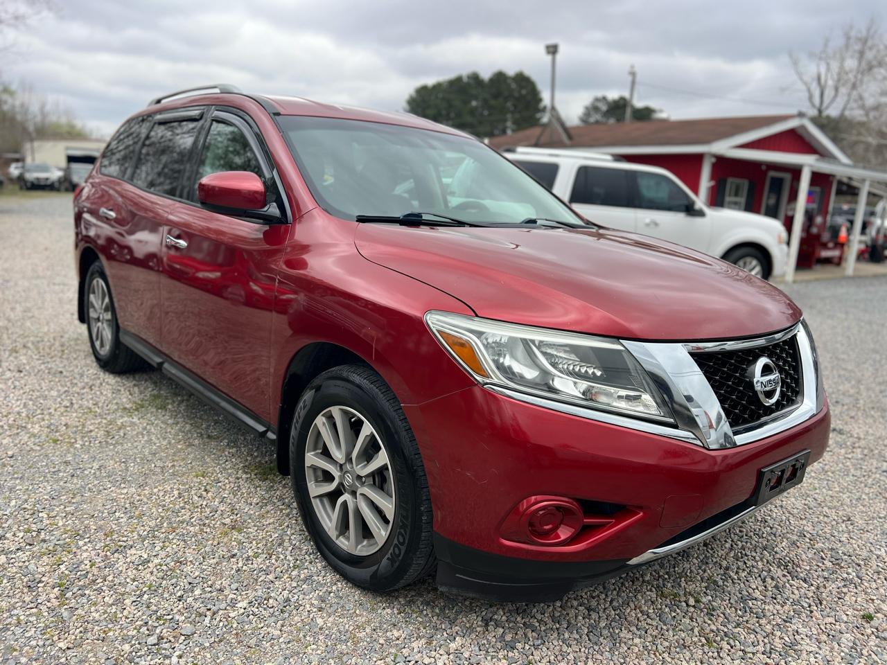 Nissan Pathfinder 2WD 4dr S 2016