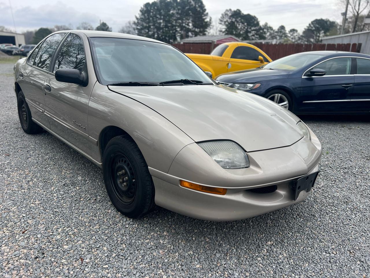 Pontiac Sunfire 4dr Sdn SE 1996