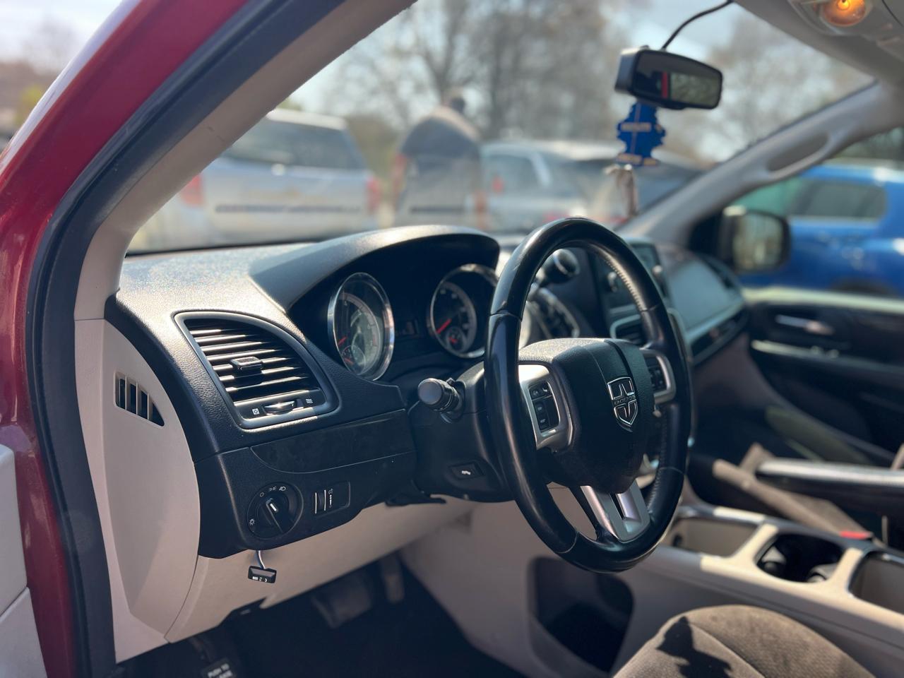 Dodge Grand Caravan 4dr Wgn SXT 2013