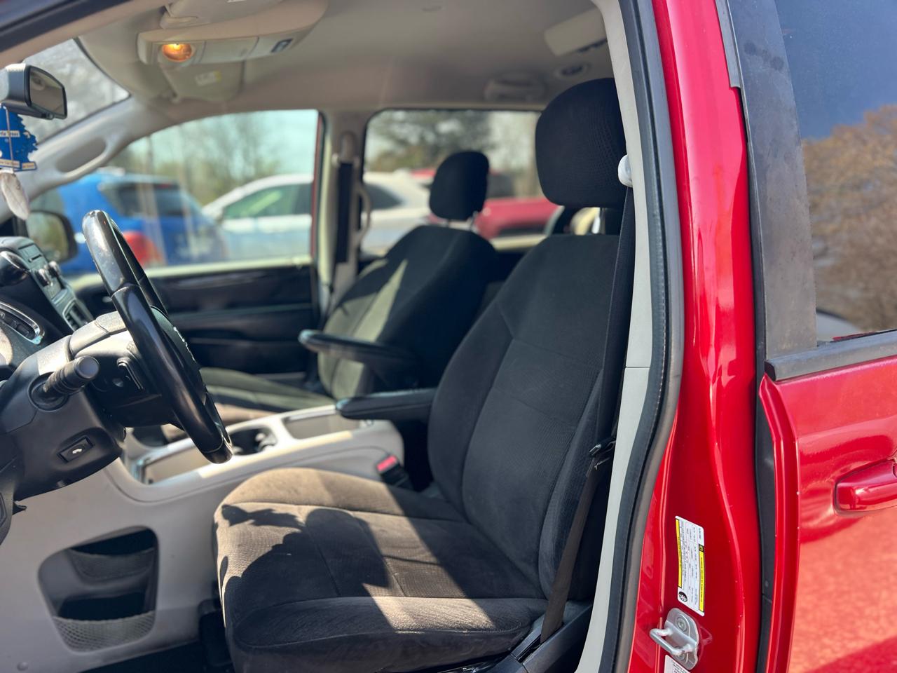 Dodge Grand Caravan 4dr Wgn SXT 2013