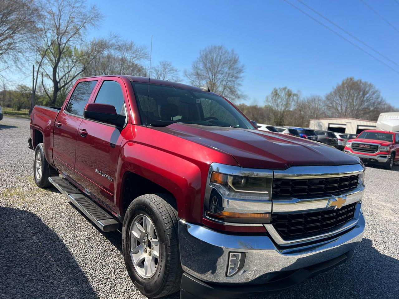 2017 Chevrolet Silverado 1500 2WD Crew Cab 143.5" LT w/1LT