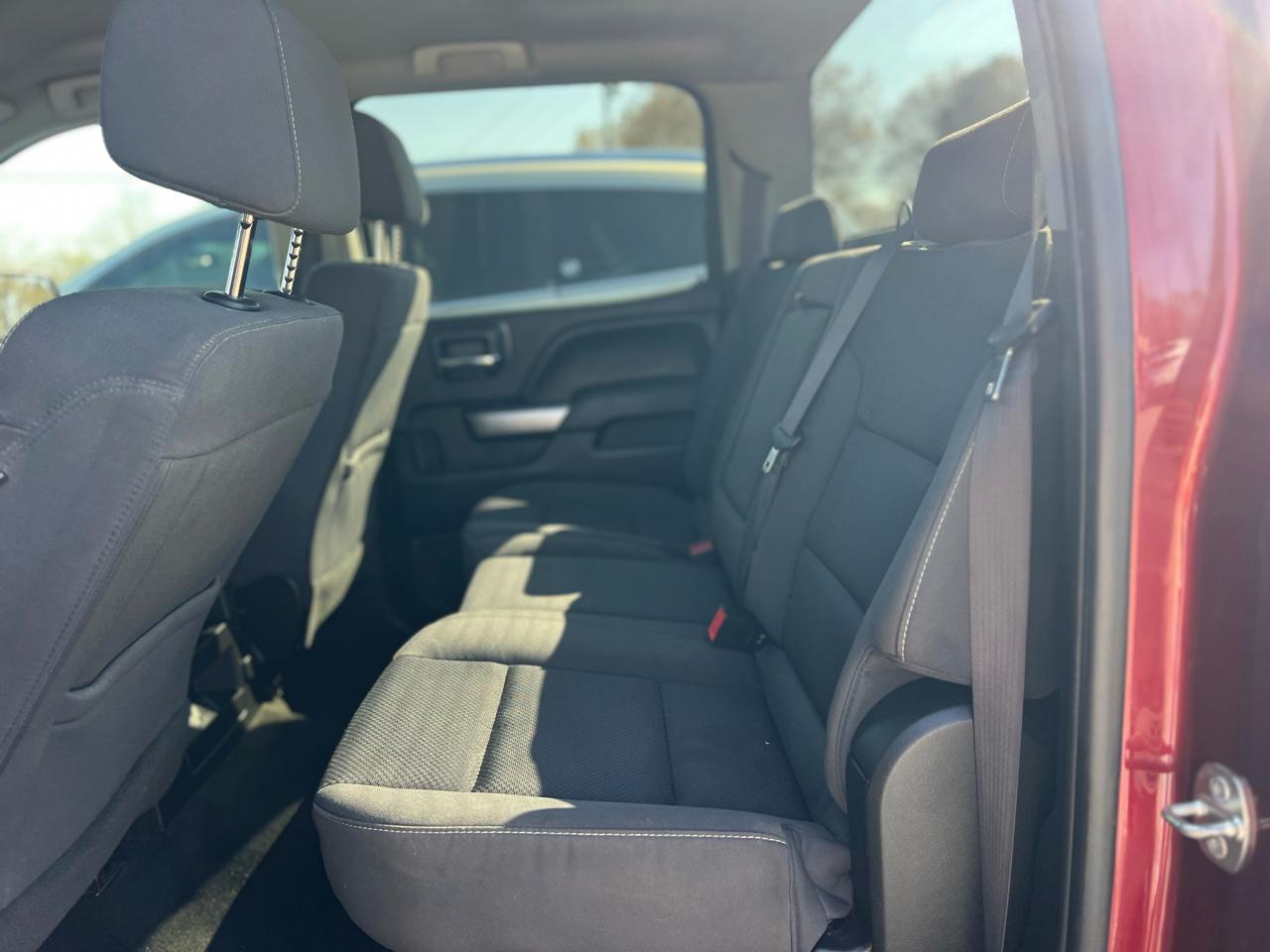 Chevrolet Silverado 1500 2WD Crew Cab 143.5" LT w/1LT 2017