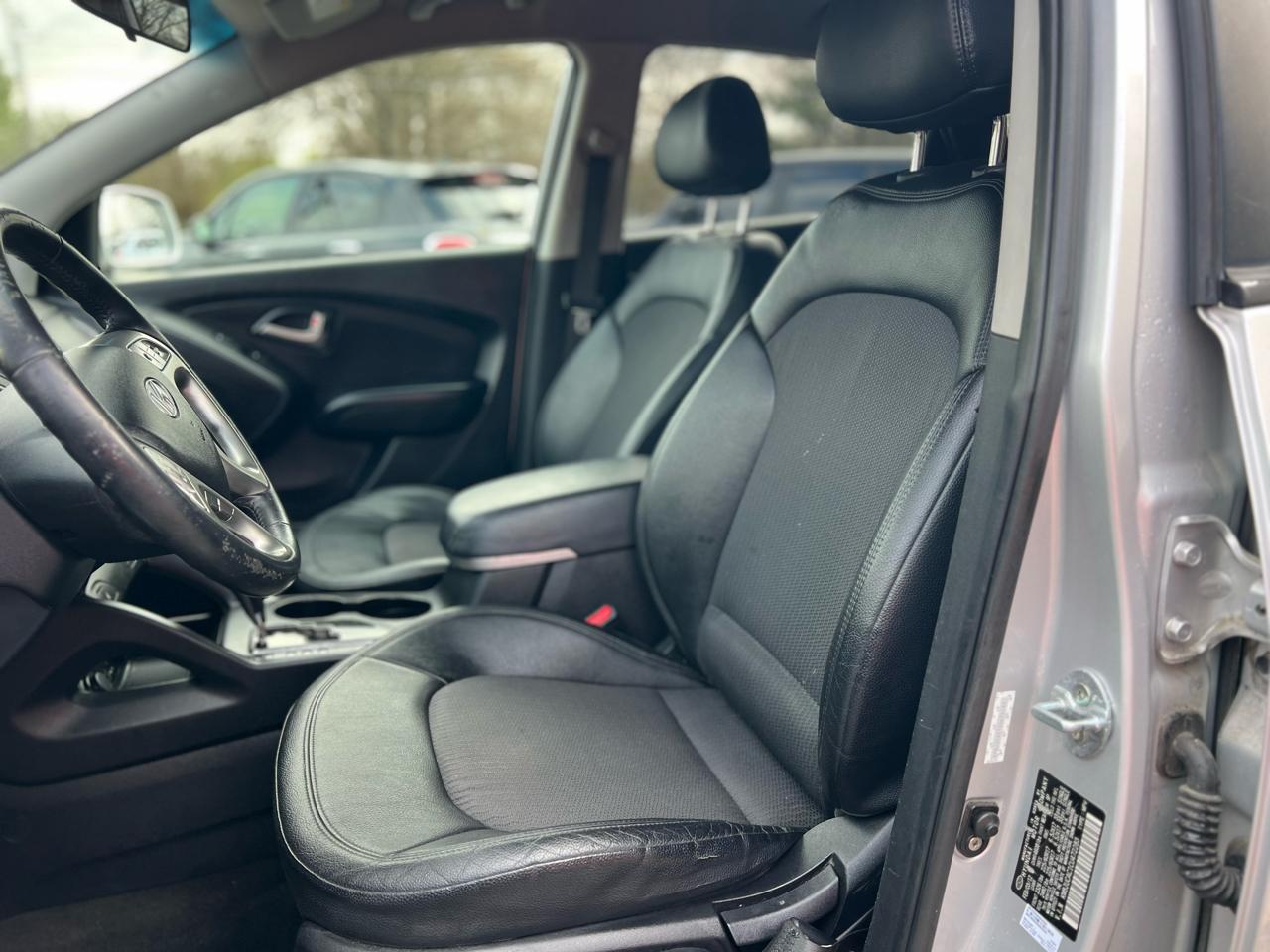 Hyundai Tucson AWD 4dr Auto GLS PZEV 2012