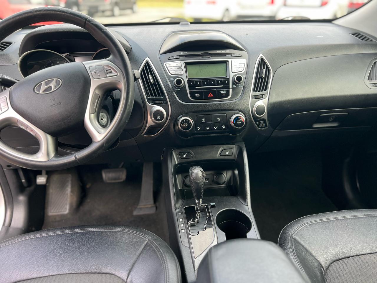 Hyundai Tucson AWD 4dr Auto GLS PZEV 2012