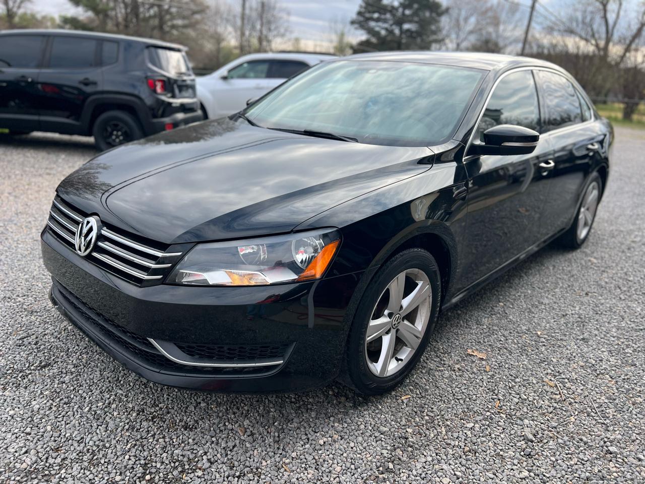 Volkswagen Passat 4dr Sdn 1.8T Auto Sport PZEV 2015