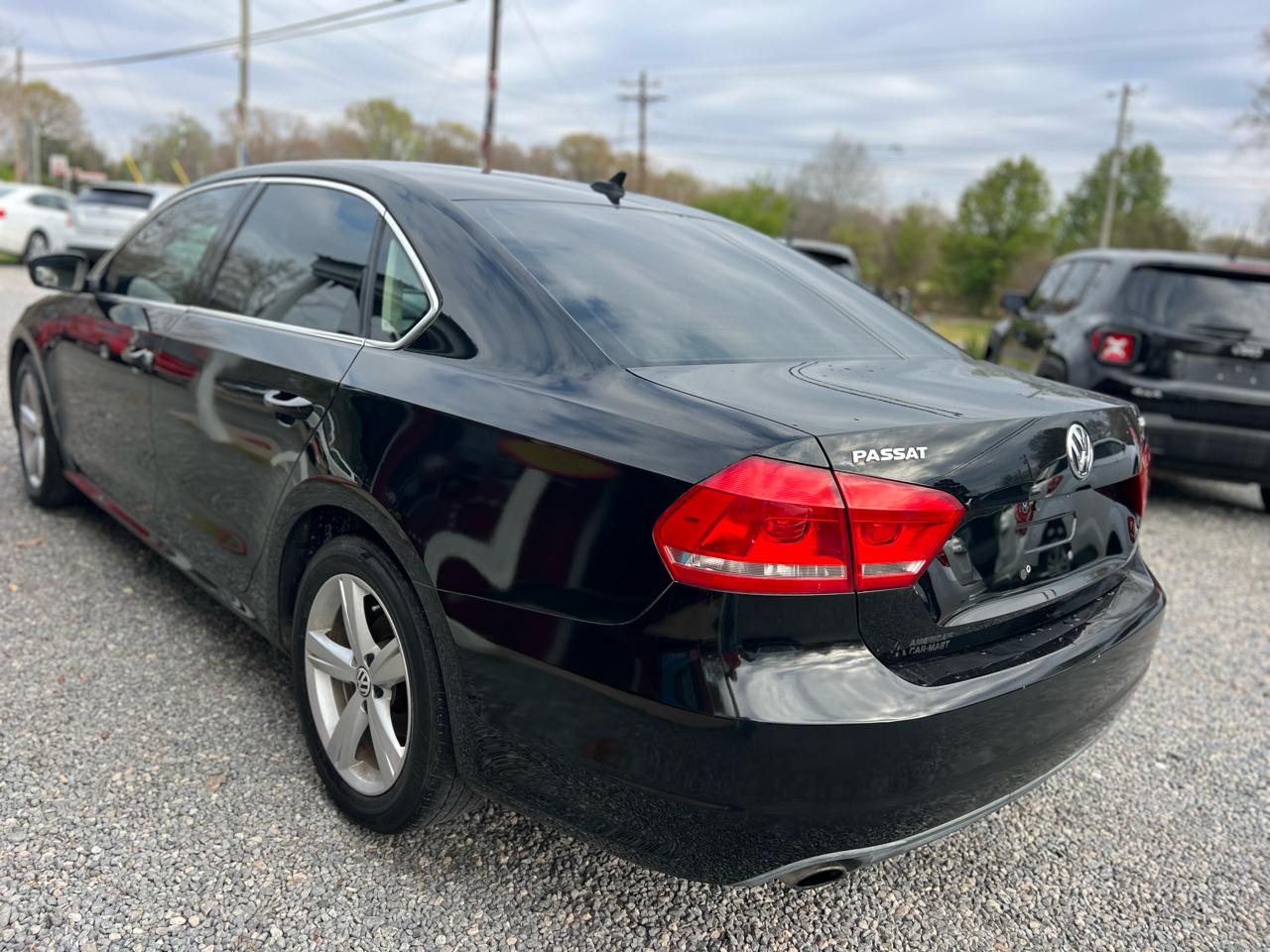 Volkswagen Passat 4dr Sdn 1.8T Auto Sport PZEV 2015