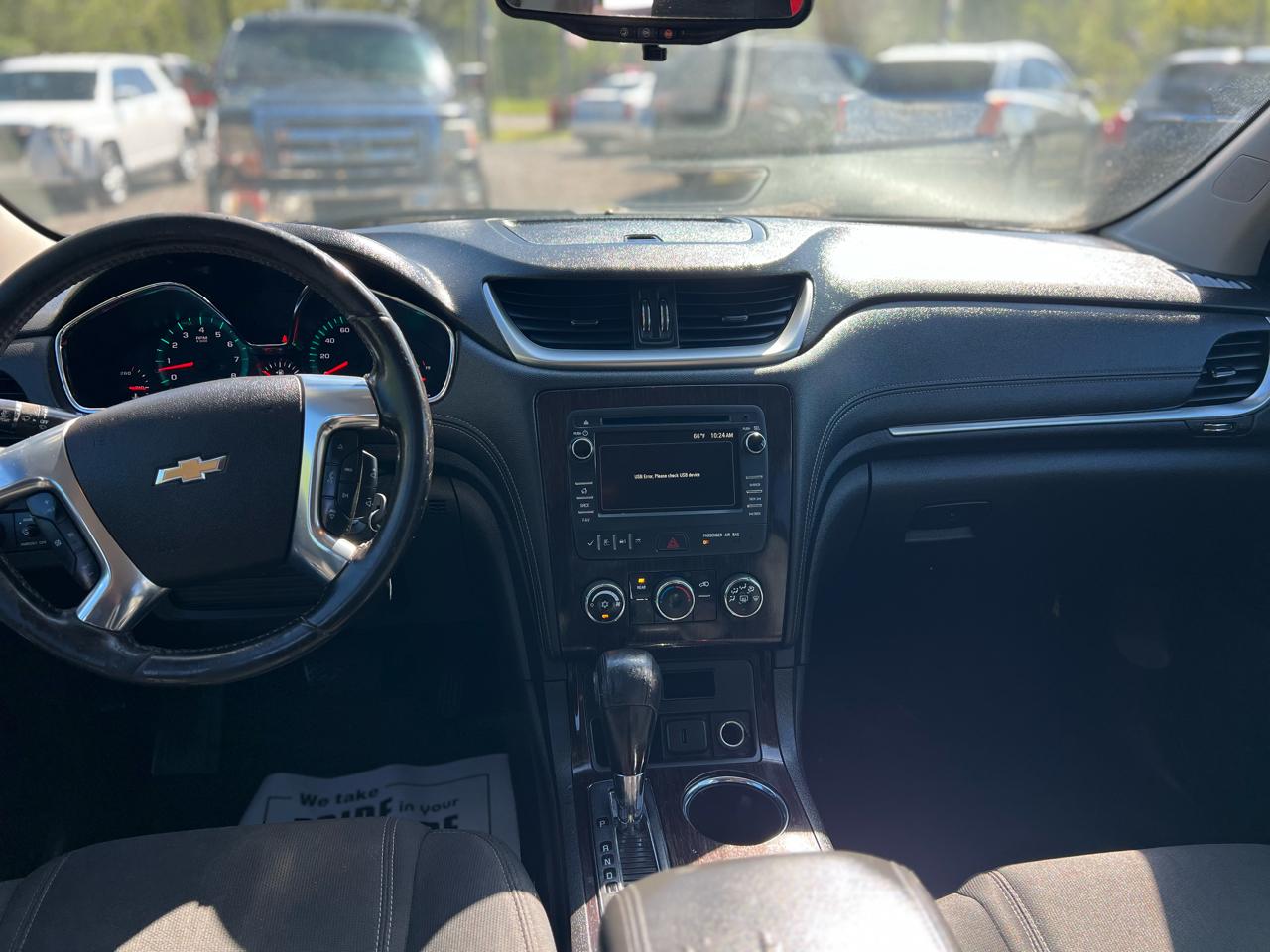 Chevrolet Traverse FWD 4dr LT w/1LT 2017