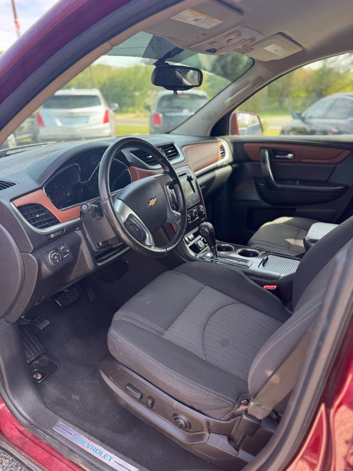 Chevrolet Traverse FWD 4dr LT w/1LT 2016