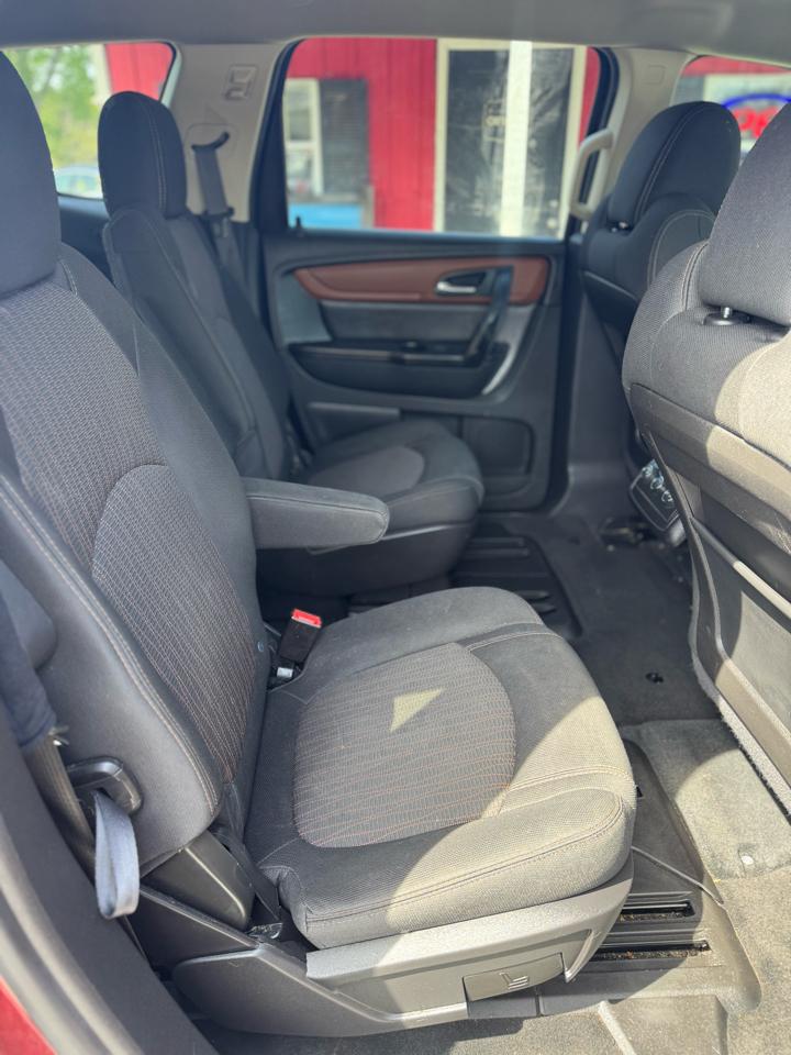 Chevrolet Traverse FWD 4dr LT w/1LT 2016