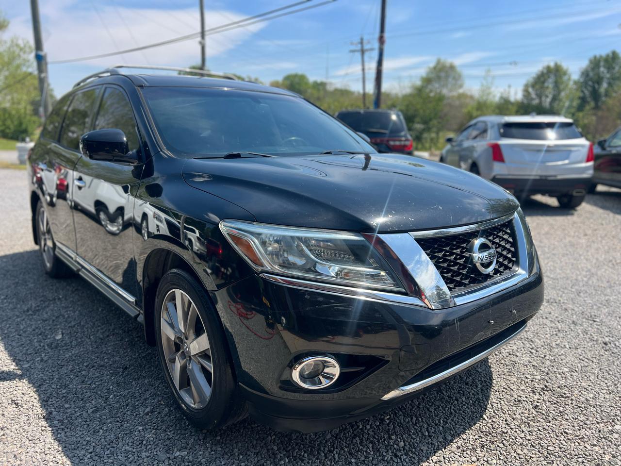 Nissan Pathfinder 4WD 4dr Platinum 2015