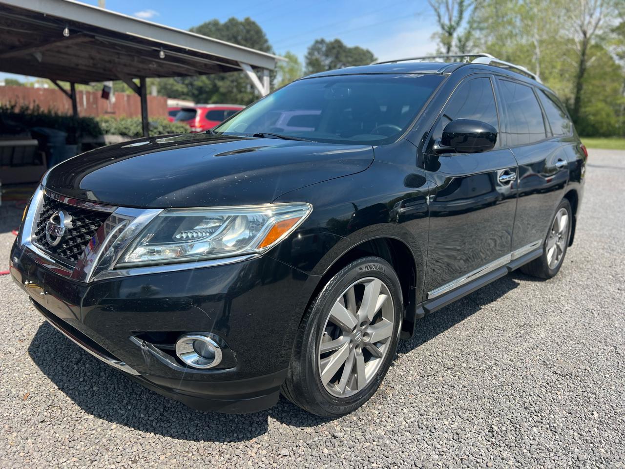 Nissan Pathfinder 4WD 4dr Platinum 2015