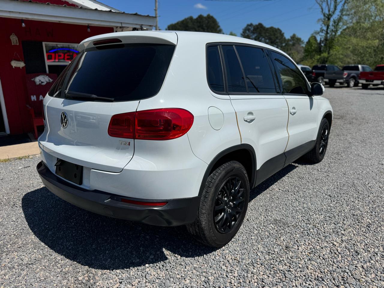 Volkswagen Tiguan Limited 2.0T FWD 2018