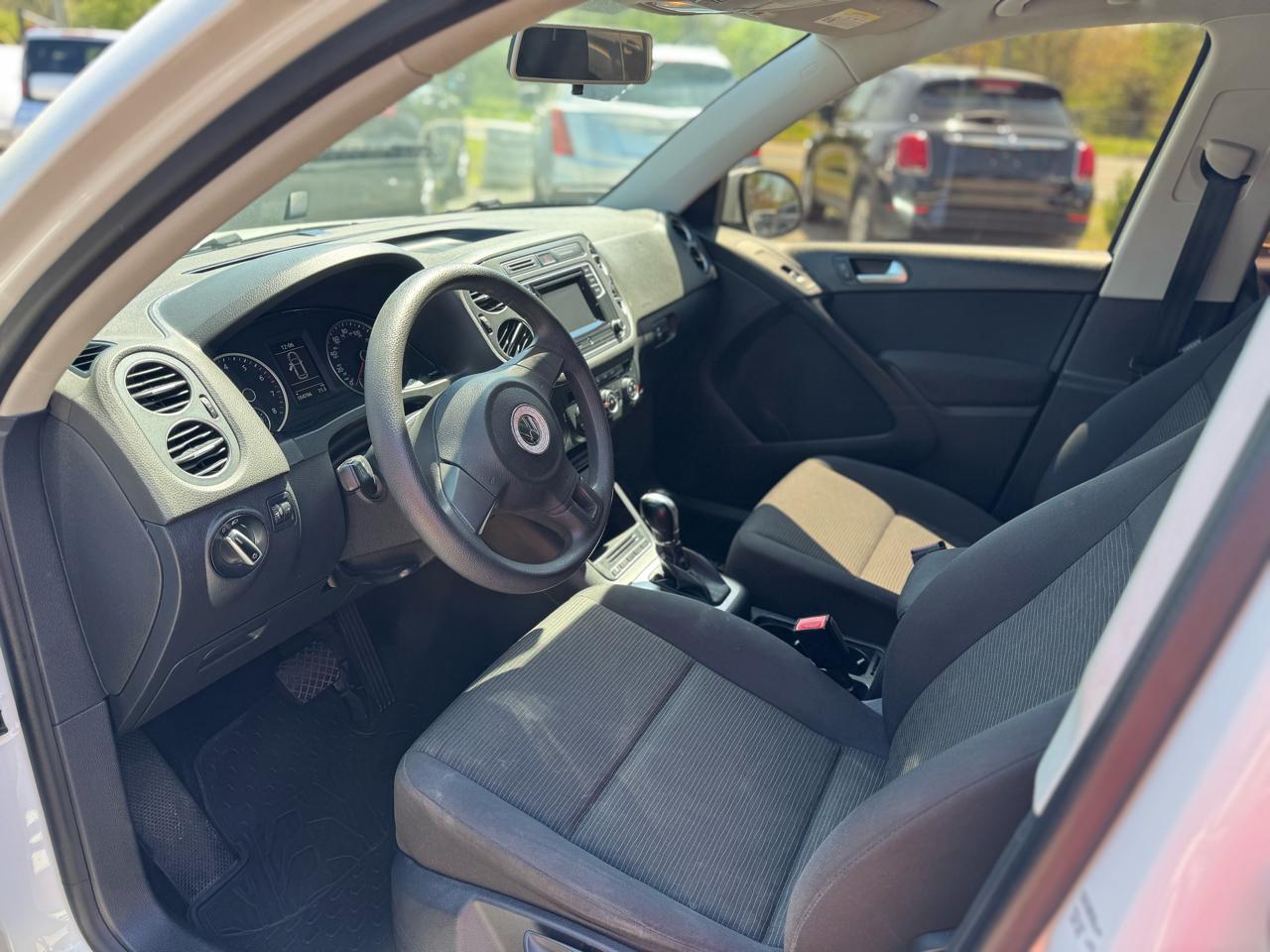 Volkswagen Tiguan Limited 2.0T FWD 2018