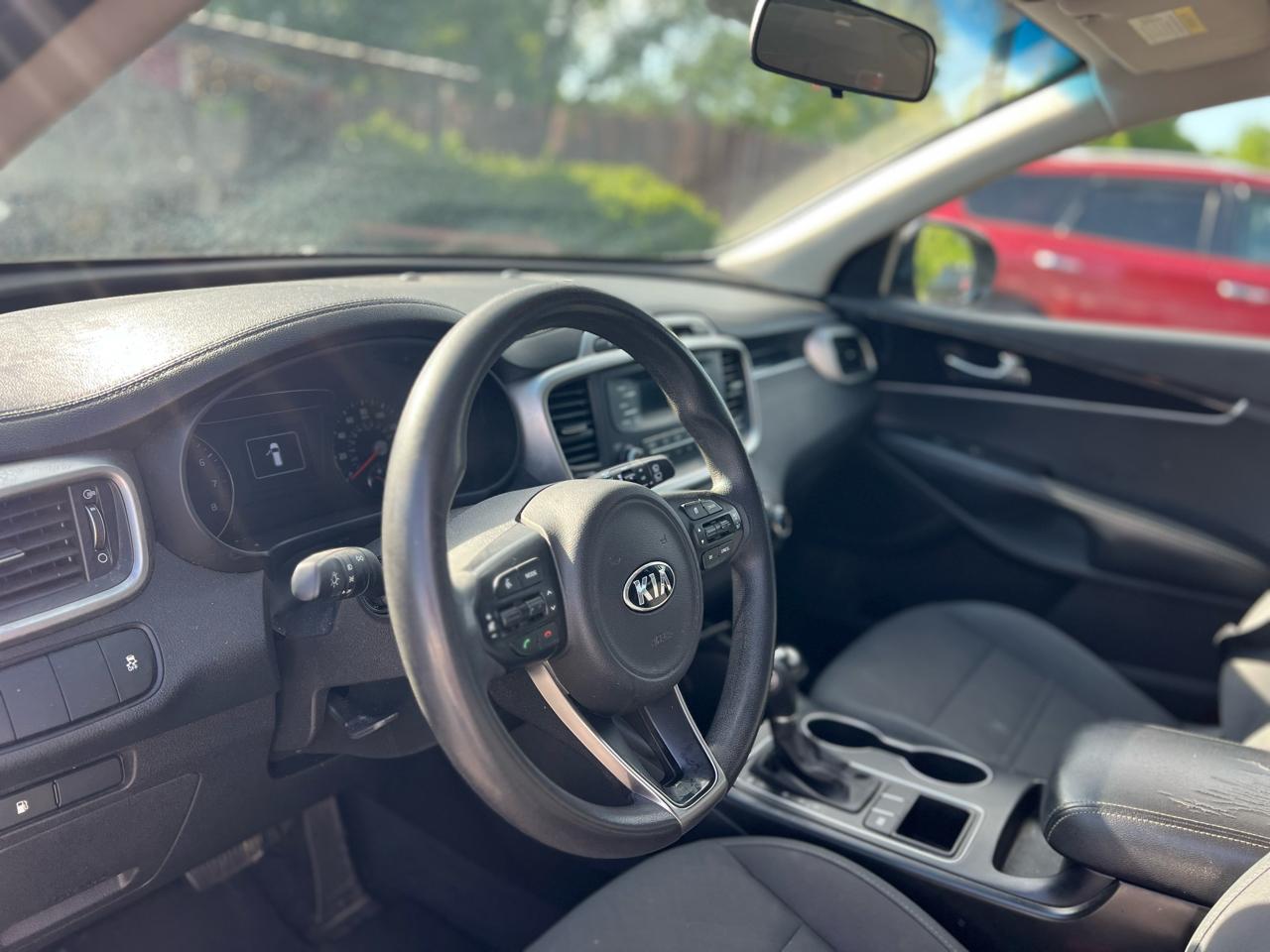 Kia Sorento L FWD 2017