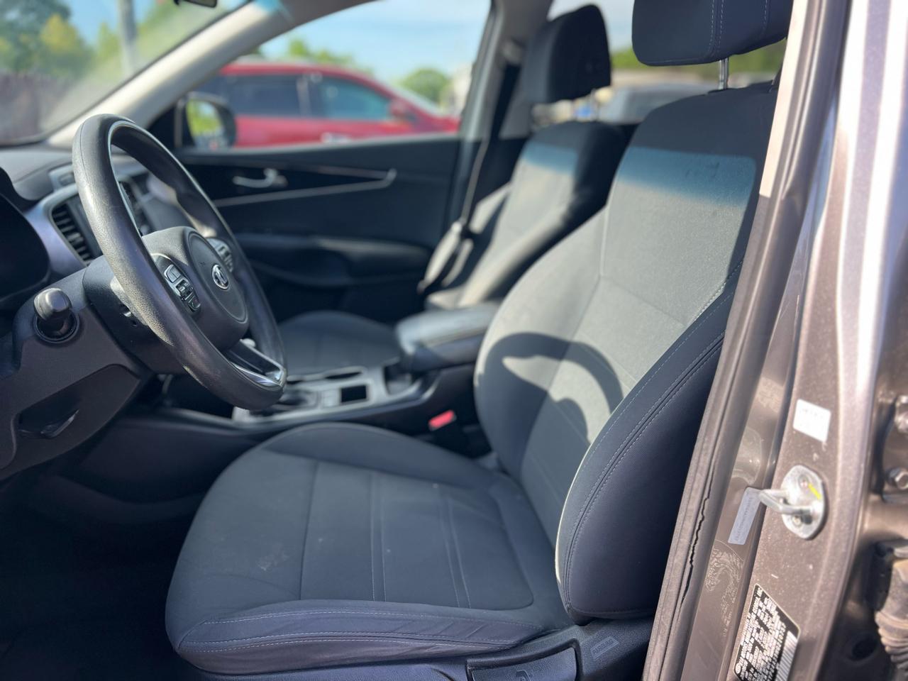 Kia Sorento L FWD 2017